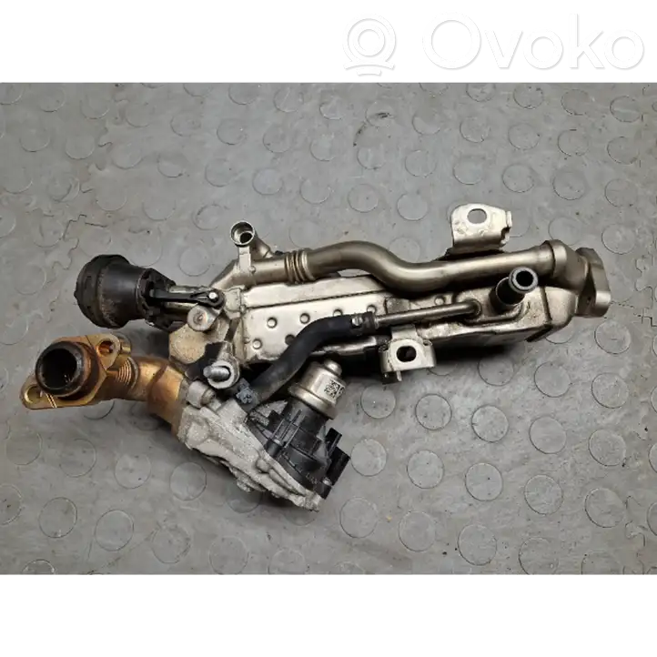 BMW 1 F20 F21 (2011 - 2019) 8596444 Охладитель клапана EGR — фото 2