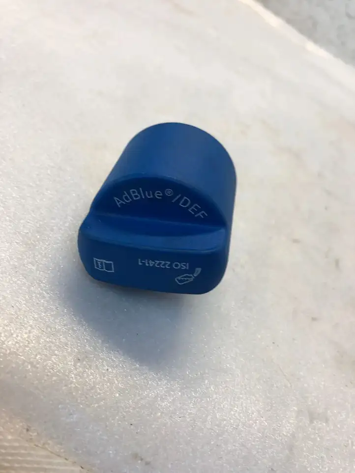 Seat Ateca (2016 - ) 5q0131980c Крышка бака AdBlue — фото 3