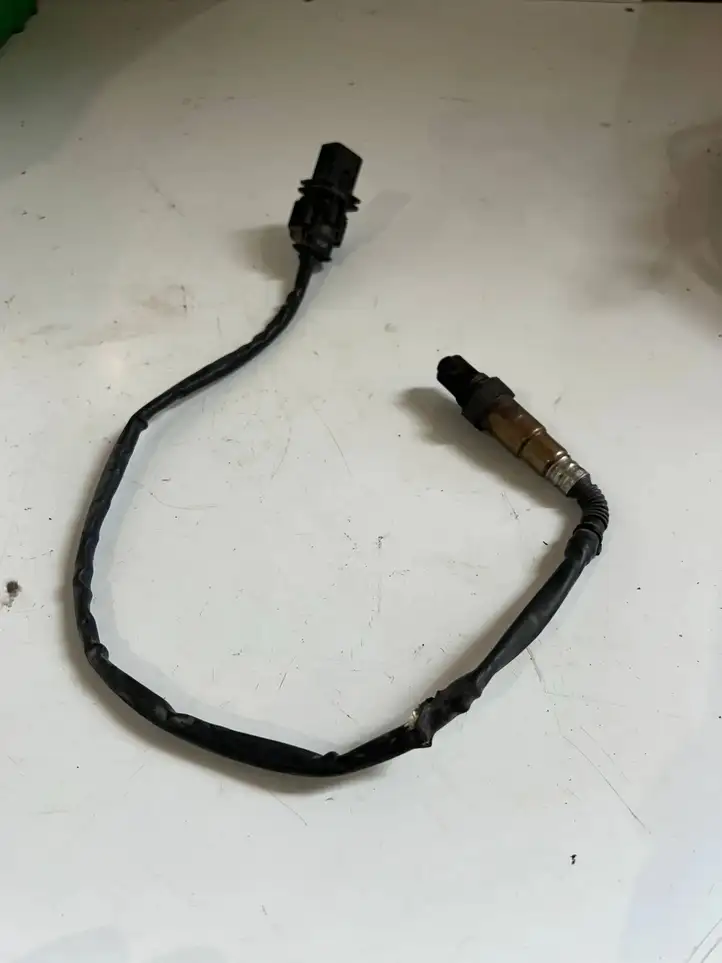 Volkswagen PASSAT B6 (2005 - 2010)  091029201 Зонд «Lambda»