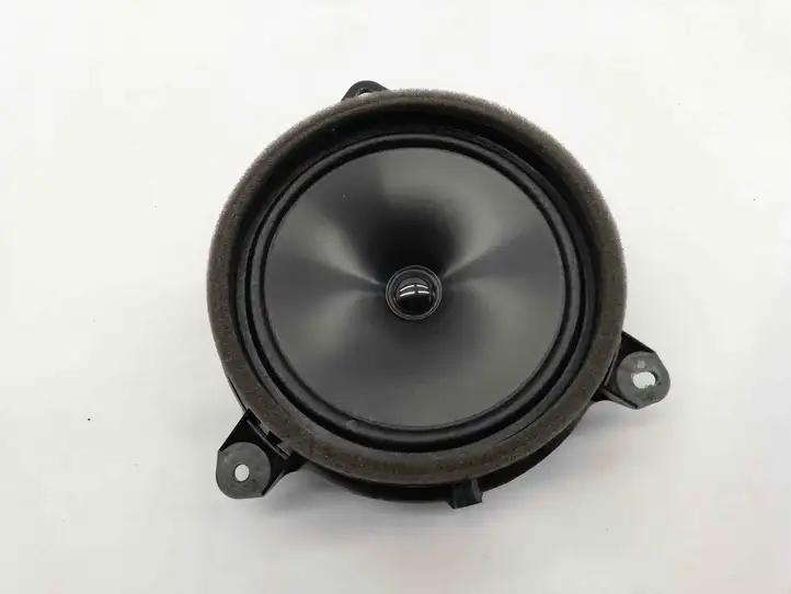 Toyota Yaris XP210 (2020 - ) 861600D450 Динамики задних дверей — фото 1