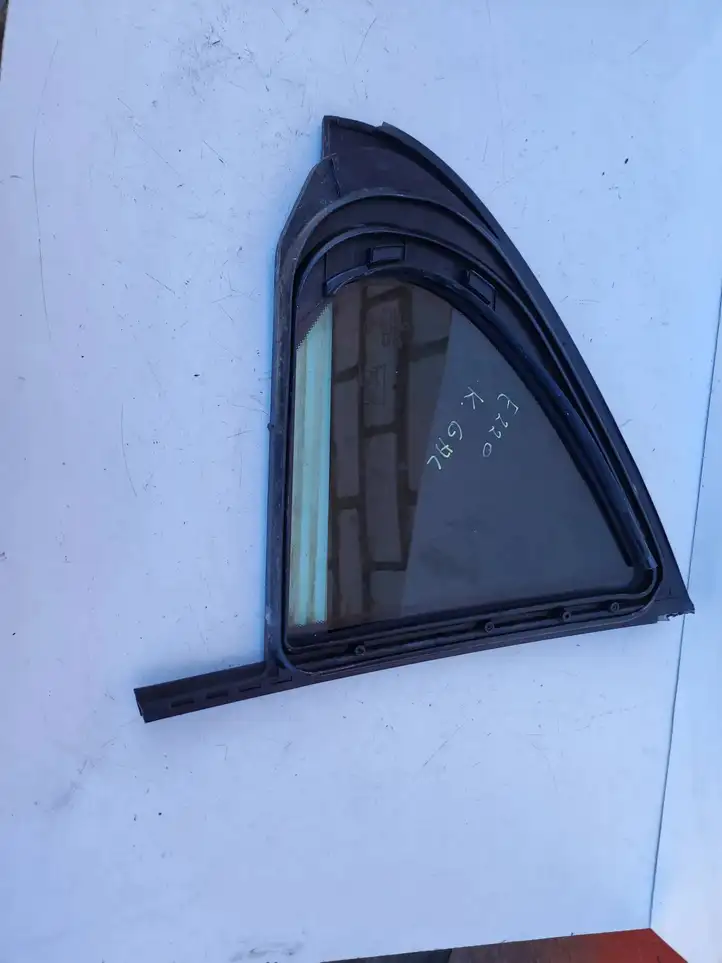 Mercedes-Benz E W212 (2009 - 2016) 43R00049 Заднее боковое стекло — фото 2