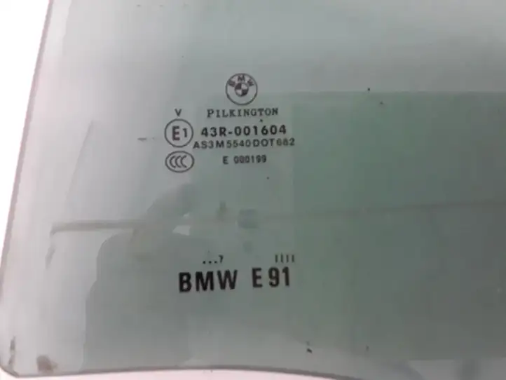 BMW 3 E90 E91 (2005 - 2012) 43R001604 Стекло задней двери — фото 1
