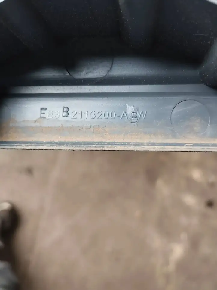 Ford Ranger (2015 - 2019) EB3B2113200ABW Прочие детали салона — фото 3