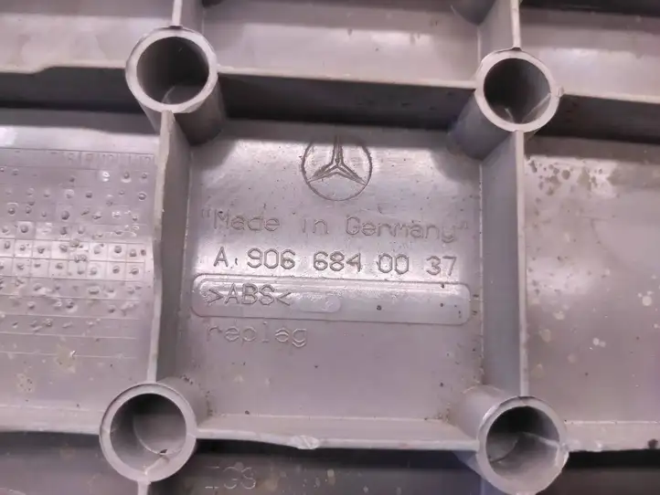 Mercedes-Benz Sprinter W906 (2006 - 2018) A9066840037 Прочие детали салона — фото 4