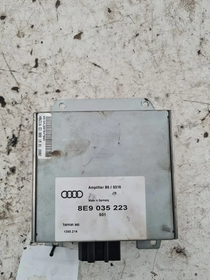 Audi A4 S4 B6 8E 8H (2000 - 2006) 8E9035223 Усилитель звука — фото 1