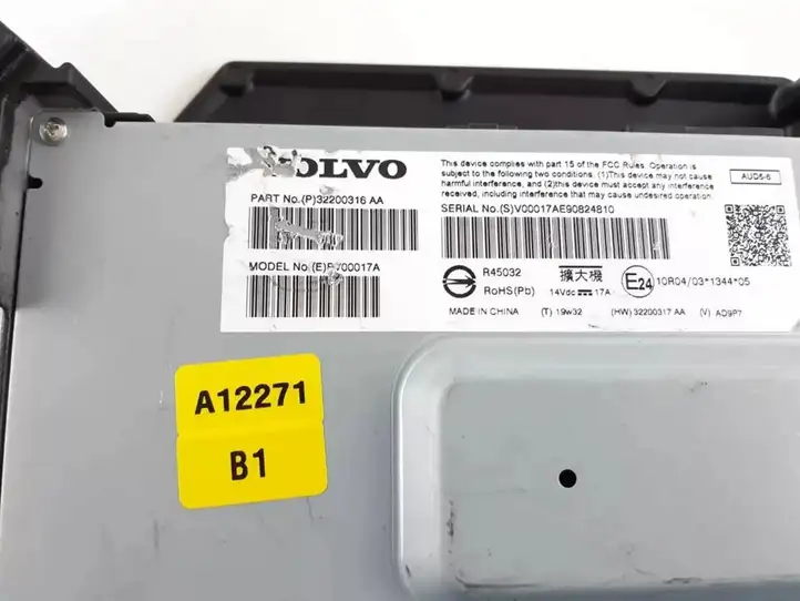 Volvo XC90 (2014 - 2019) 32200316AA Усилитель звука — фото 4