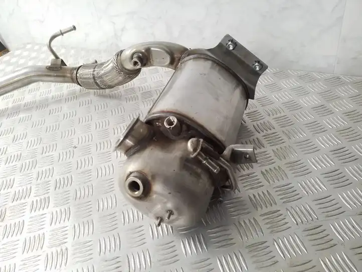 Volkswagen Polo V 6R (2009 - 2015) 6Q0131723H Катализатор / DPF / FAP — фото 3