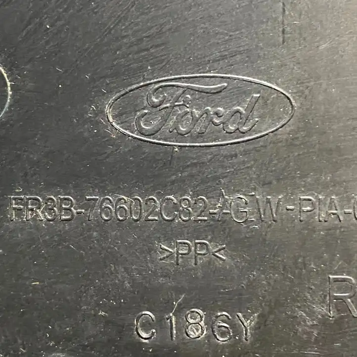 Ford Mustang VI (2015 - ) FR3B76602C82 Прочие детали салона — фото 3