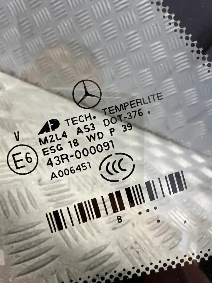 Mercedes-Benz ML W164 (2005 - 2011) 43R000091 Заднее боковое стекло — фото 2