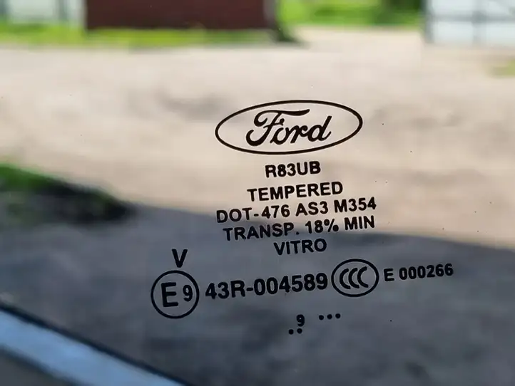 Ford Escape IV (2020 - ) LJ6BS29750 Заднее боковое стекло — фото 10