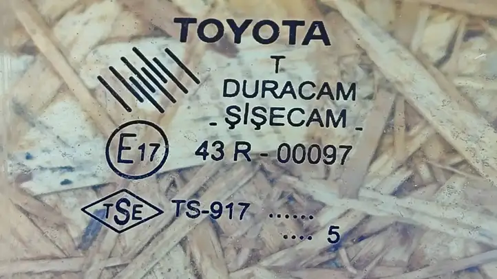 Toyota Corolla Verso AR10 (2004 - 2009) 43R00097 Стекло передней двери — фото 2
