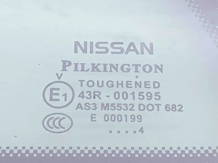 Nissan Qashqai (2013 - 2017) 833134EA0A Заднее боковое стекло — фото 2