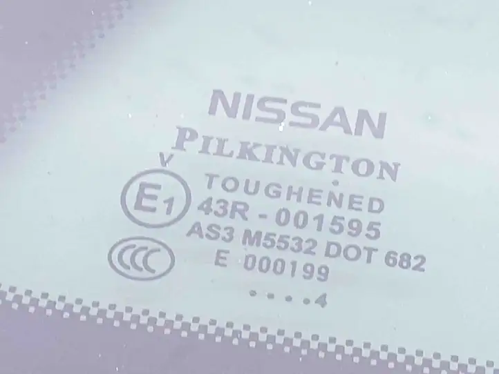 Nissan Qashqai (2013 - 2017) 833124EA0A Заднее боковое стекло — фото 2