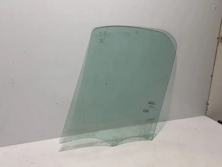 Renault Trafic III (X82) (2014 - )  803014028R Основное стекло передних дверей (четырехдверного автомобиля)