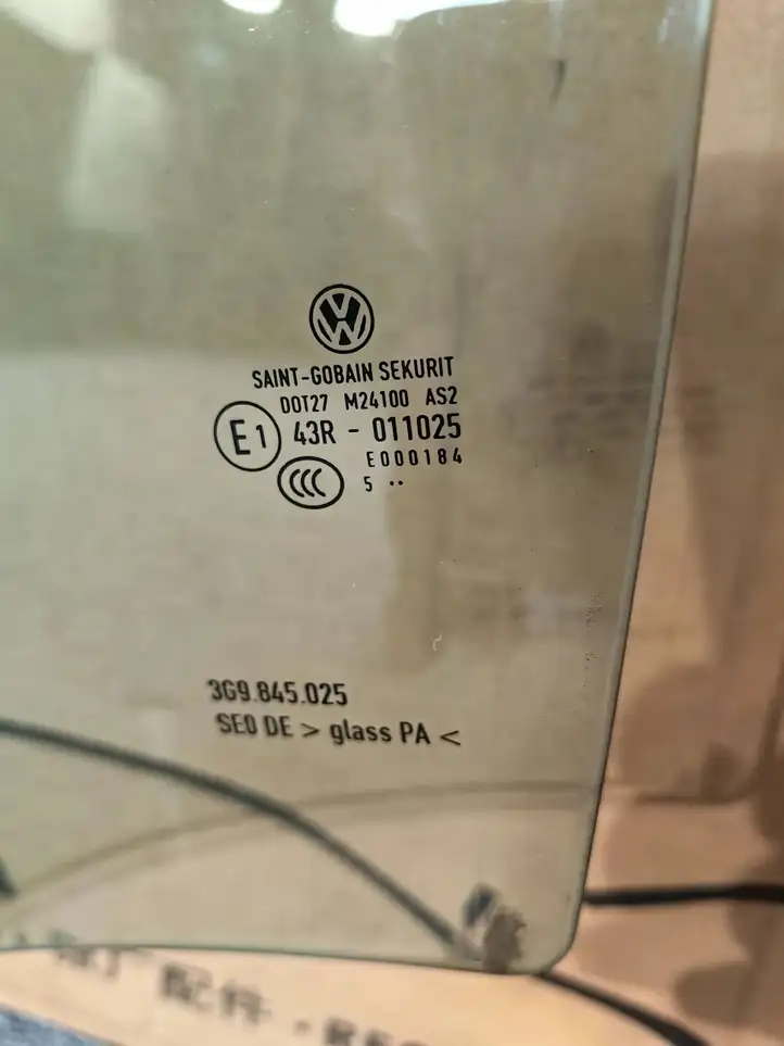 Volkswagen PASSAT B8 (2015 - ) 3G9845025 Стекло задней двери — фото 2