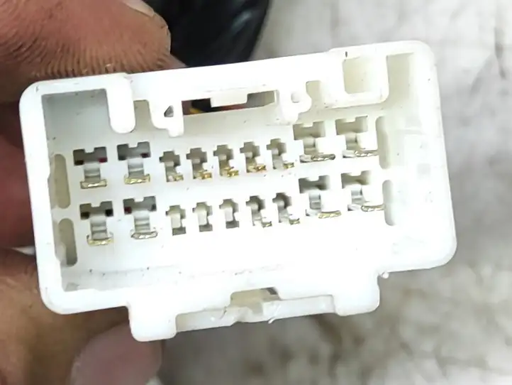Subaru Outback (2009 - 2014) 81505AJ640 Прочая электропроводка — фото 4