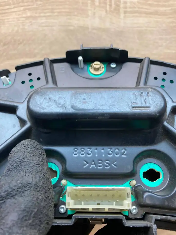 Opel Corsa C (2000 - 2003)  13128298DF Спидометр (приборный щиток)