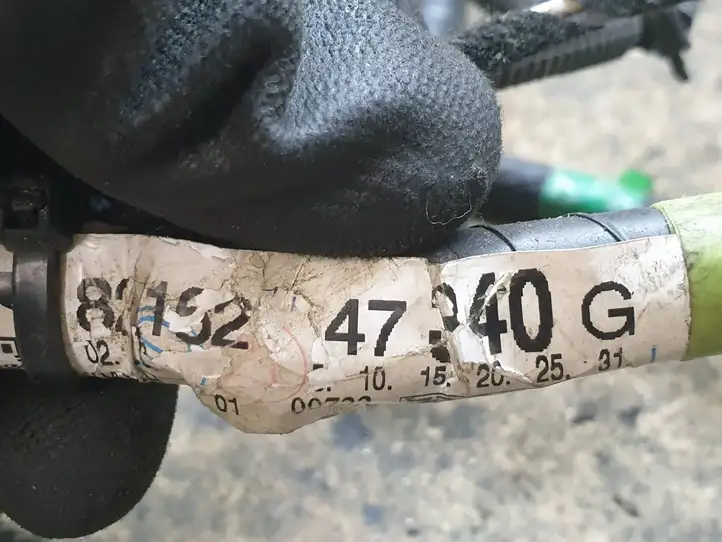 Toyota Prius (XW30) (2009 - 2015) 82162 Прочая электропроводка — фото 2