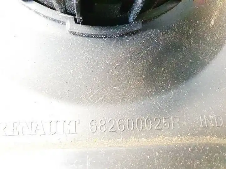 Renault Master III (2010 - ) 682600025r Прочие детали салона — фото 3