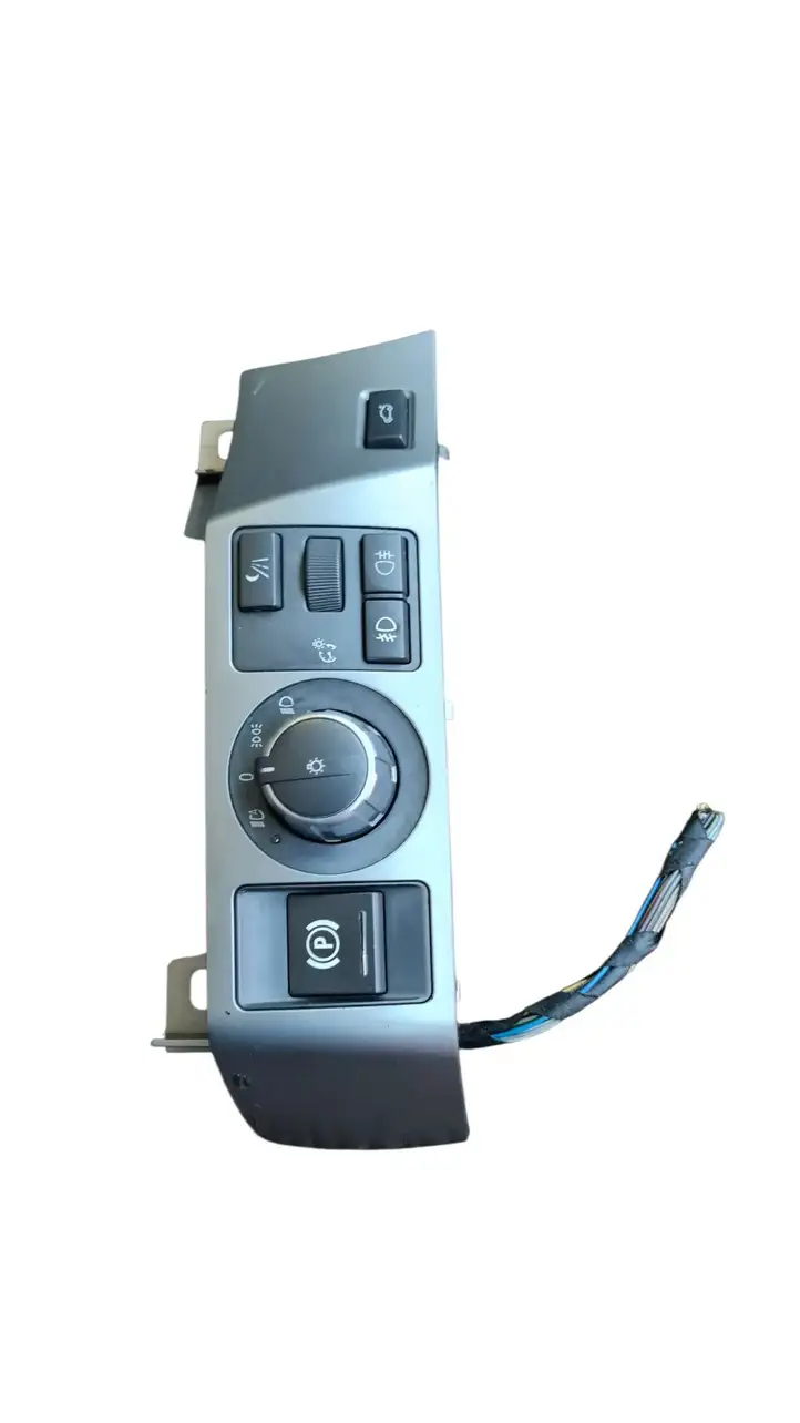 BMW 7 E65 E66 (2001 - 2008) 61316949933 Включатель фонарей — фото 2