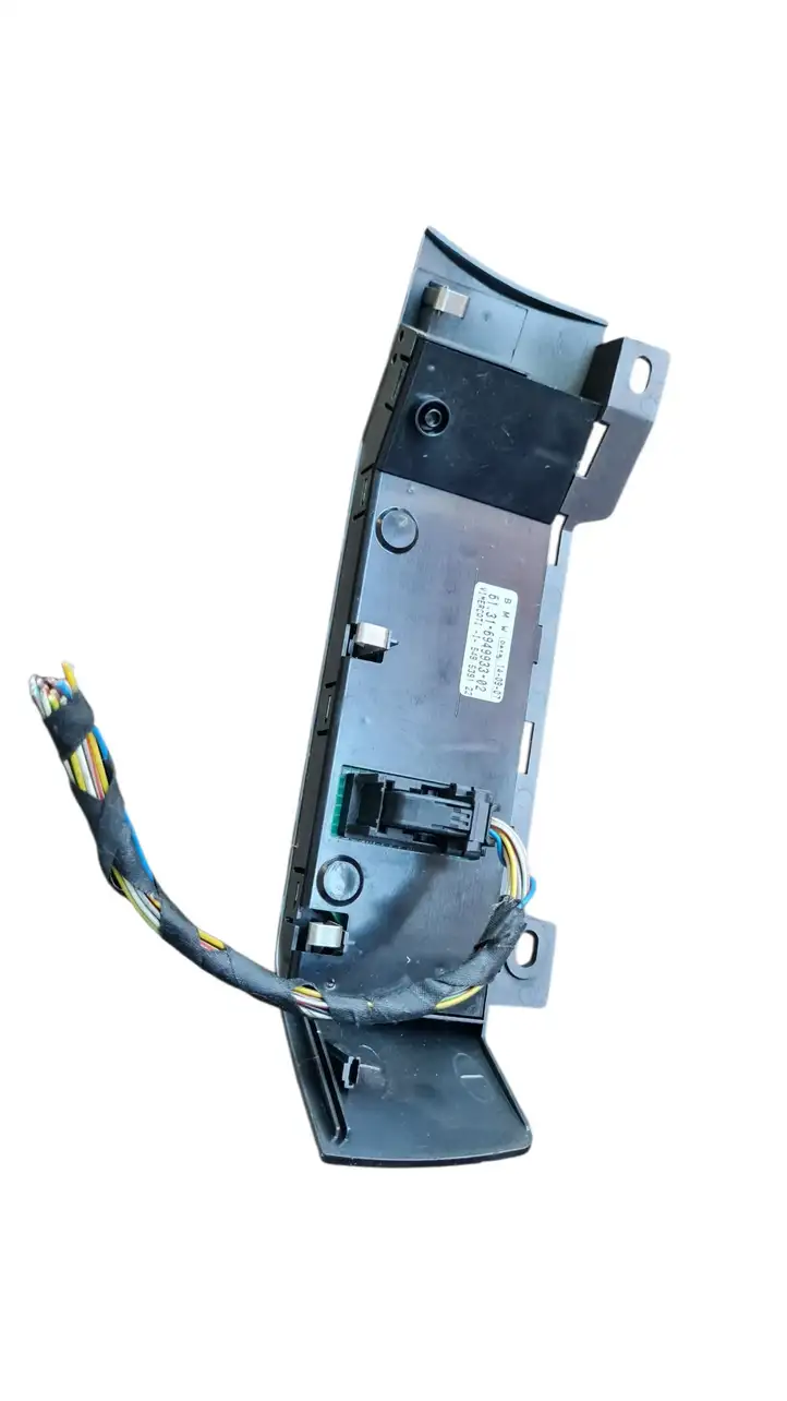 BMW 7 E65 E66 (2001 - 2008) 61316949933 Включатель фонарей — фото 5