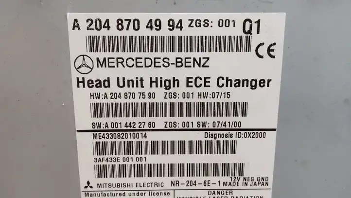 Mercedes-Benz C W204 (2007 - 2014) A2048704994 Магнитола / мультимедийная система — фото 8