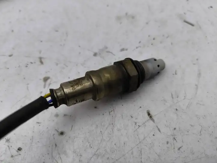 Volkswagen Tiguan (2016 - 2020)  04E906262GK Зонд «Lambda»