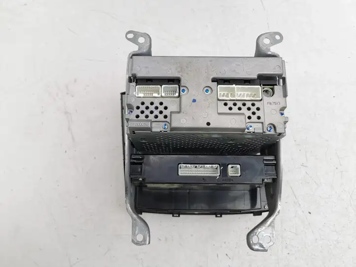 Toyota Avensis T250 (2003 - 2006) 5590205050H Магнитола / мультимедийная система — фото 6