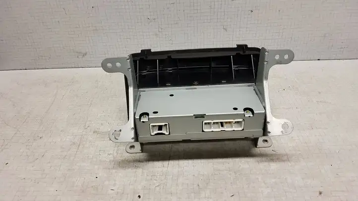 Toyota Yaris Verso (1999 - 2005) 8611052030CO Магнитола / мультимедийная система — фото 3