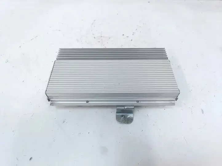 Dodge Grand Caravan (2007 - 2020) 05107086AI Усилитель звука — фото 1