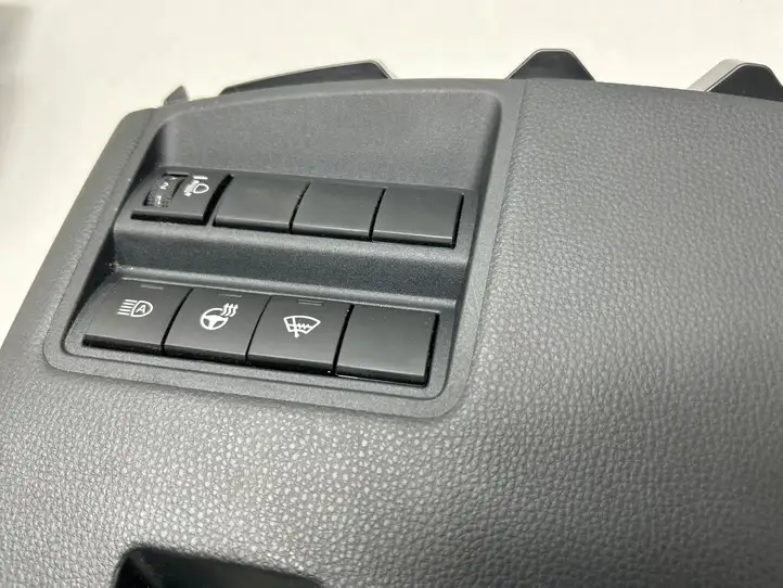 Toyota Yaris Cross (2020 - ) 55480KD030 Прочие детали салона — фото 2