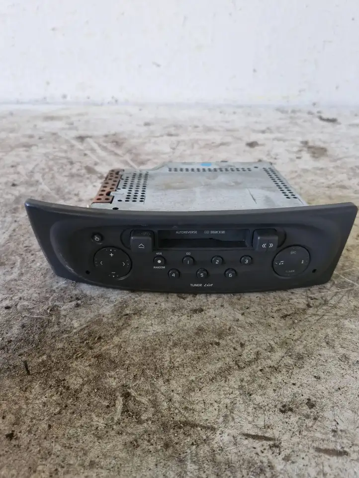Renault Scenic I (1996 - 2003) 7700434424 Магнитола / мультимедийная система — фото 1