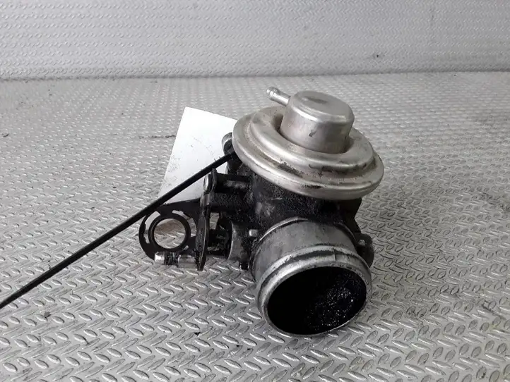 Volkswagen Polo III 6N 6N2 6NF (1994 - 2001) 038129637 Охладитель клапана EGR — фото 3