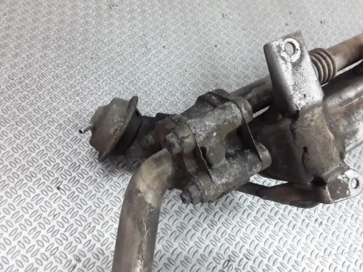 Toyota Auris 150 (2006 - 2012) 256800R021A Охладитель клапана EGR — фото 3
