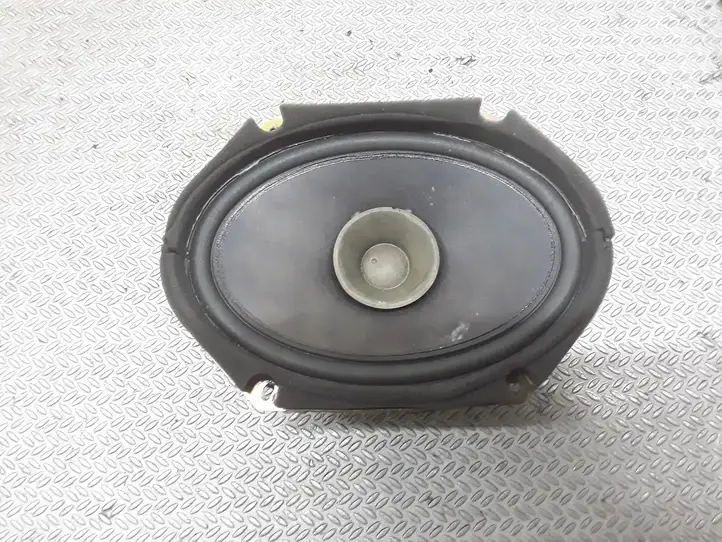 Mazda 3 I (2003 - 2006) 3M8118808CA Динамики задних дверей — фото 1