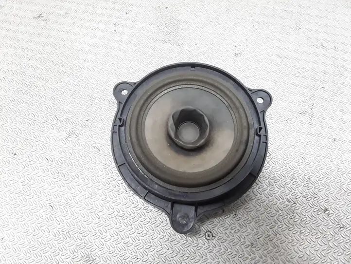 Nissan Primera (2001 - 2008) 28156AV700 Динамики задних дверей — фото 1