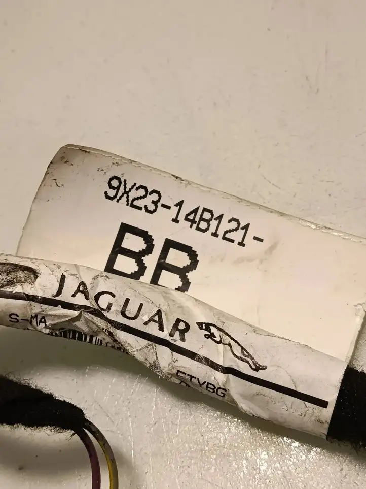 Jaguar XF X250 (2007 - 2015) 9X2314B121bb Проводка передней двери — фото 4