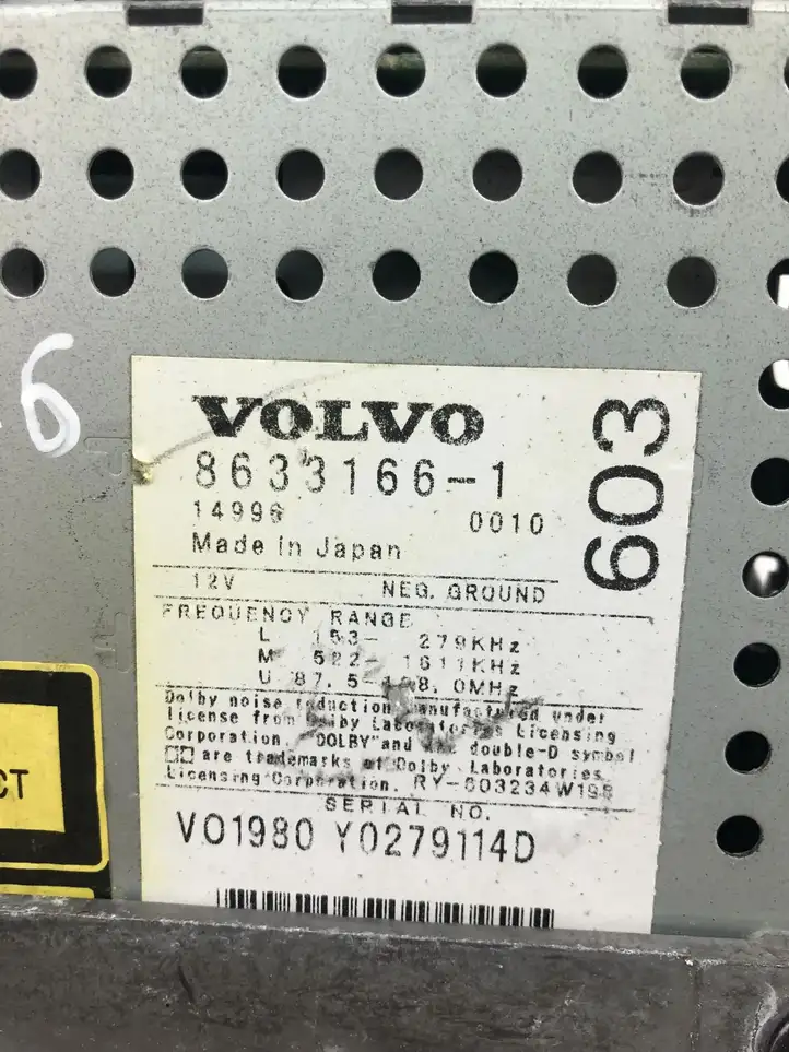 Volvo V70 (2000 - 2004) 86331661 Магнитола / мультимедийная система — фото 4