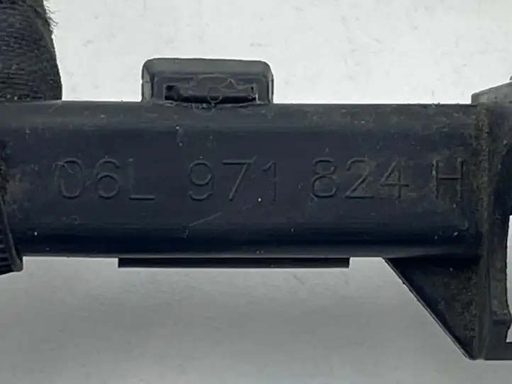 Audi A3/S3 8V (2012 - 2016) 06L971627K Проводка топливных форсунок — фото 2