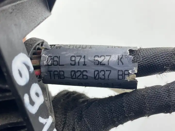 Audi A3/S3 8V (2012 - 2016) 06L971627K Проводка топливных форсунок — фото 4