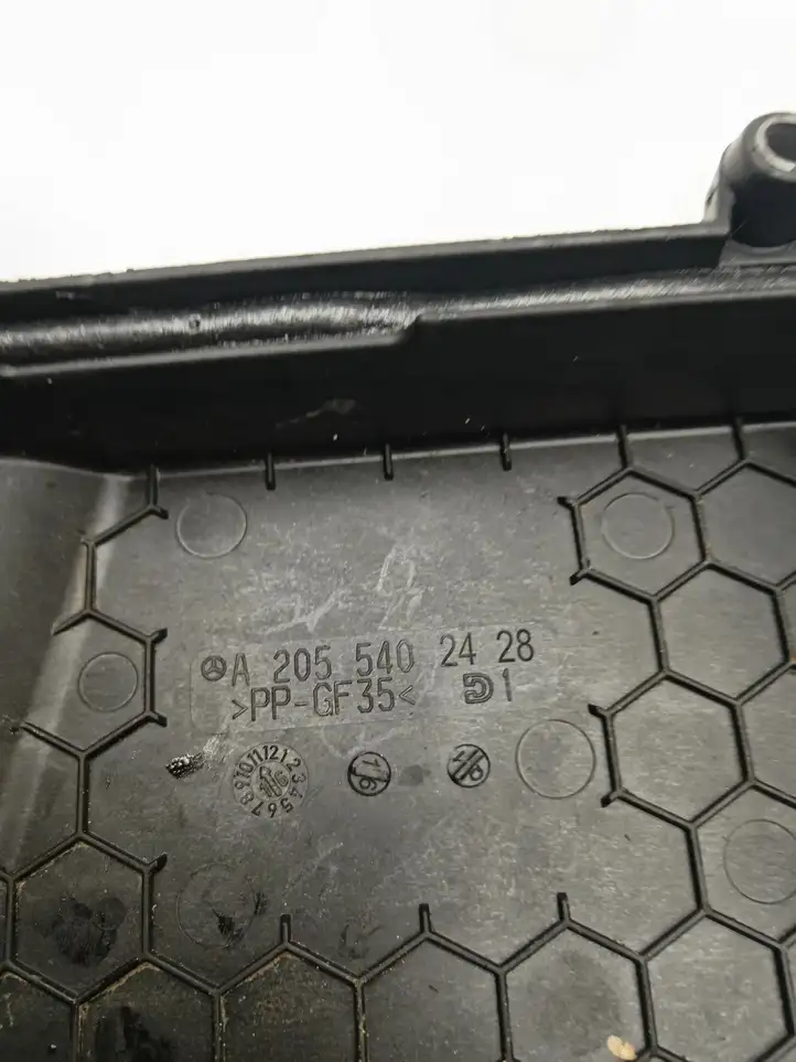 Mercedes-Benz GLC X253/C253 (2015 - ) A2055402428 Крышка ящика предохранителей — фото 3