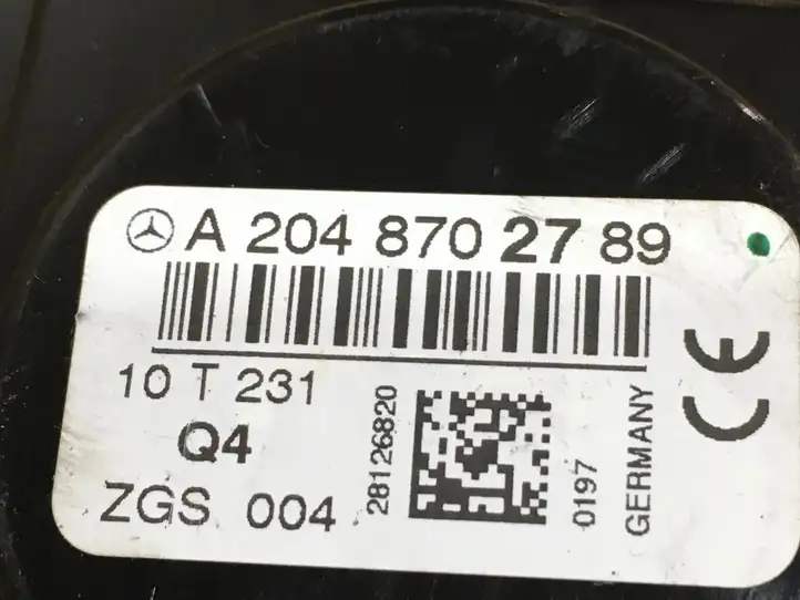 Mercedes-Benz C W204 (2007 - 2014) A2048702789 Усилитель антенны — фото 3
