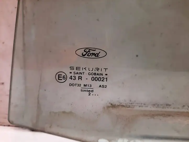 Ford Mondeo Mk III (2000 - 2007) 43R00021 Стекло задней двери — фото 2