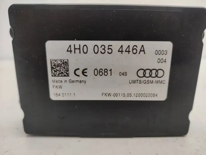Audi A7 S7 4G (2010 - 2014) 4H0035446A Усилитель антенны — фото 4