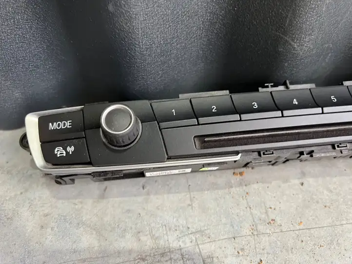 BMW 3 F30 F35 F31 (2012 - 2018) 9261102 Магнитола / мультимедийная система — фото 3