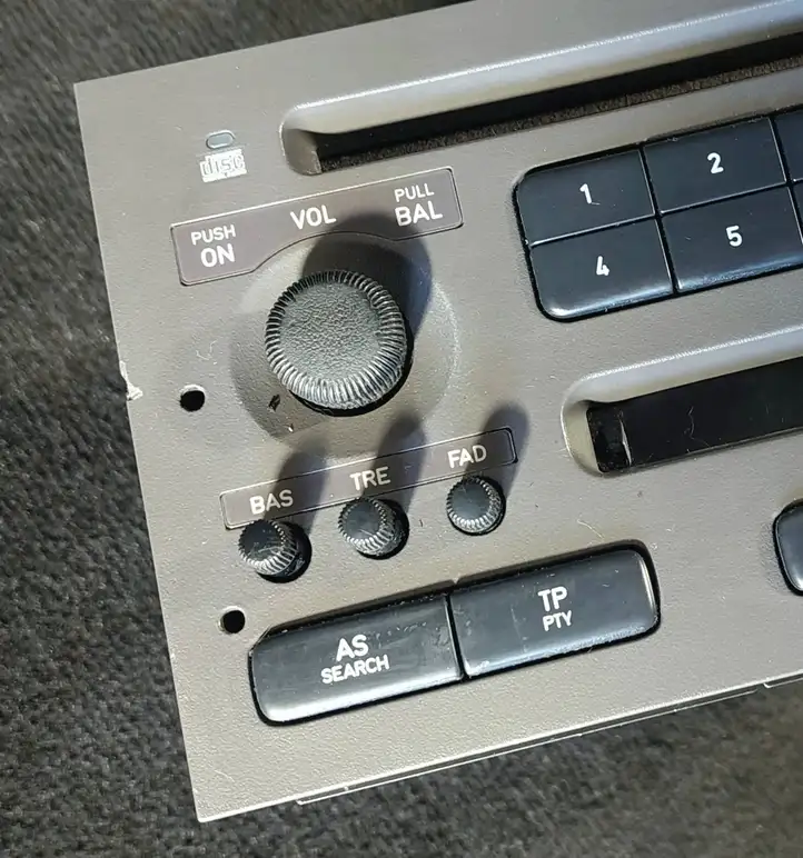 Saab 9-5 (1998 - 2005) 6868V0004829 Магнитола / мультимедийная система — фото 2