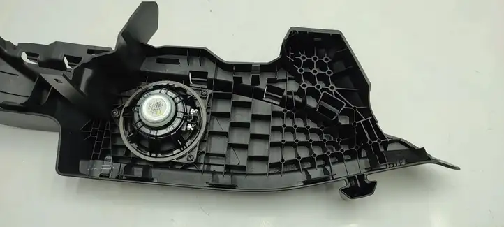 BMW 1 F20 F21 (2011 - 2019) 7221043 Твитер задних дверей — фото 5