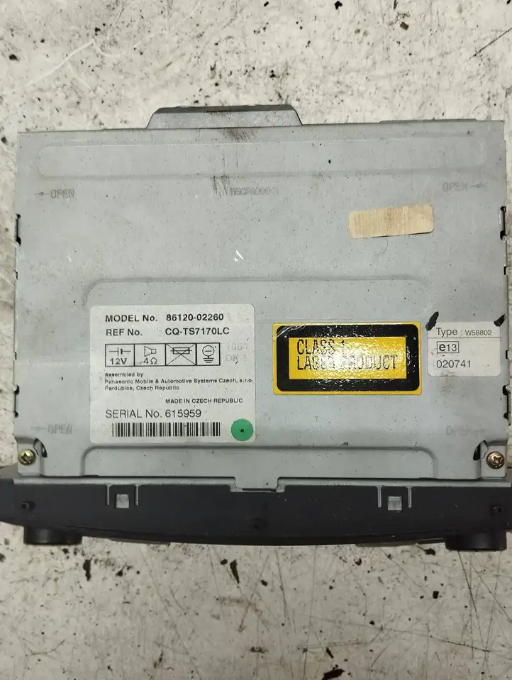 Toyota Corolla E120 E130 (2000 - 2004) 8612002260 Магнитола / мультимедийная система — фото 3