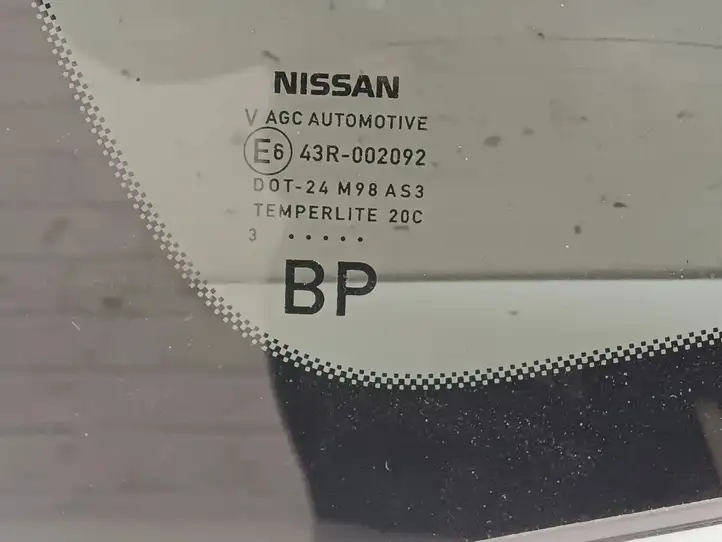 Nissan Qashqai J12 (2021 - ) 43R002092 Заднее боковое стекло — фото 2