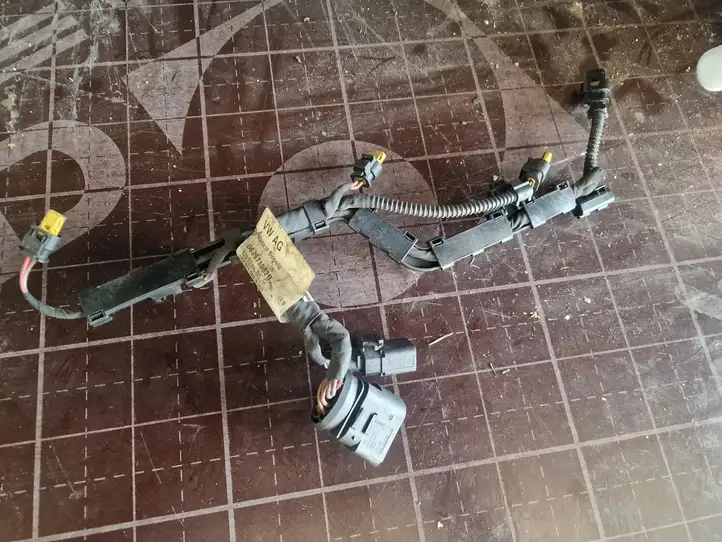 Volkswagen Golf Sportsvan (2014 - 2017)  06J971082B Провода жиклер (форсунок) топлива